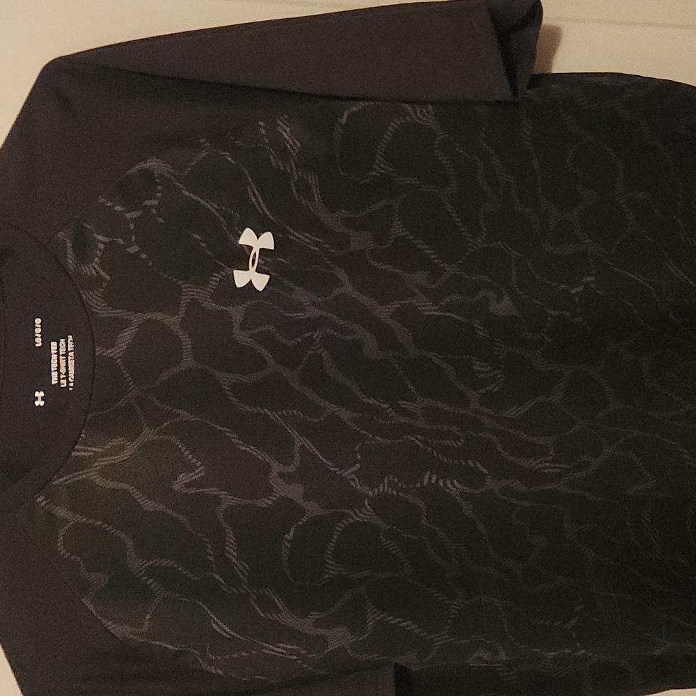 Men's shirt